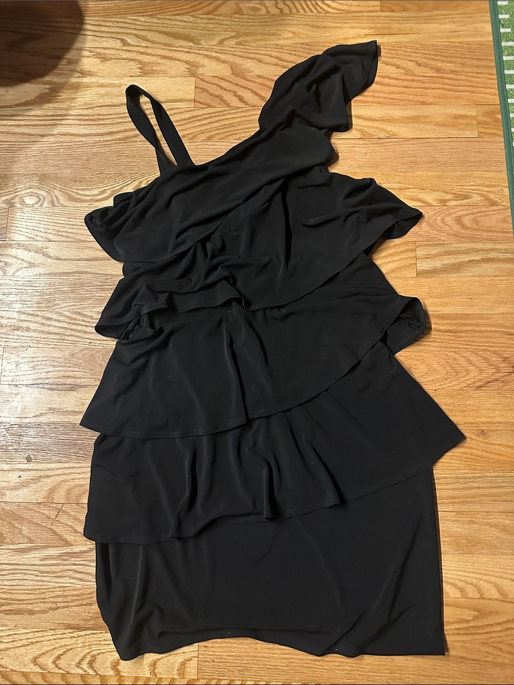 Laundry by Design Black One-Shoulder Ruffle Dress